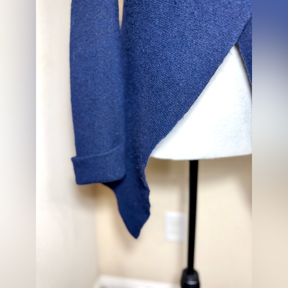 Chic Navy Blue Wrap Cardigan Asymmetric made in Italy - Picture 5 of 14